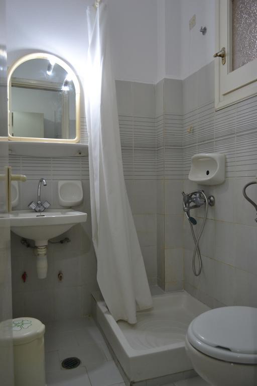 Koskinas Apartments أخارافي الغرفة الصورة